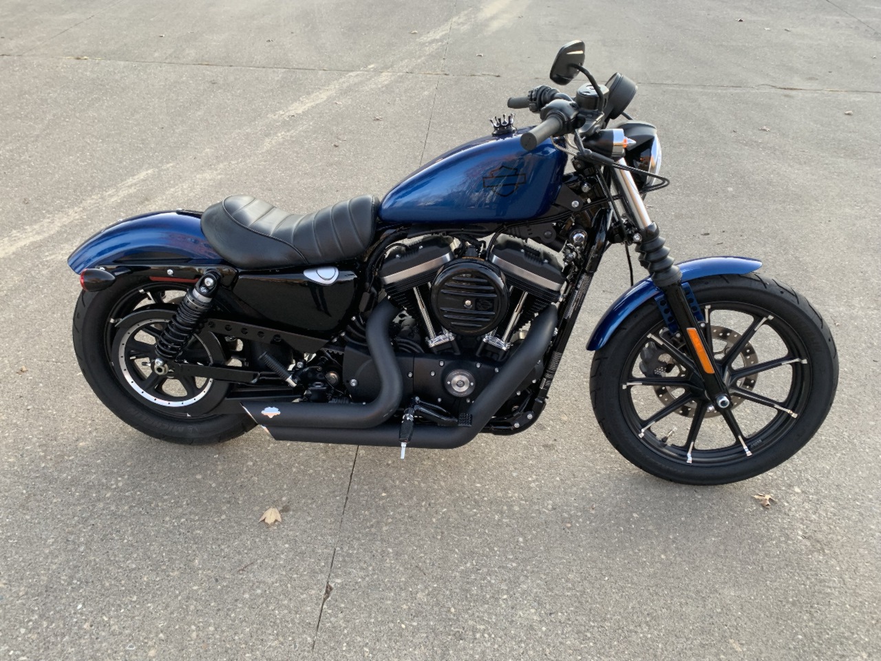 2022 Harley Davidson  XL883N Sportster Iron